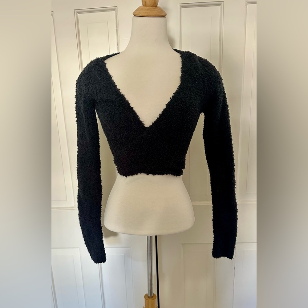 SKIMS cozy wrap sweater - Picture 2 of 3